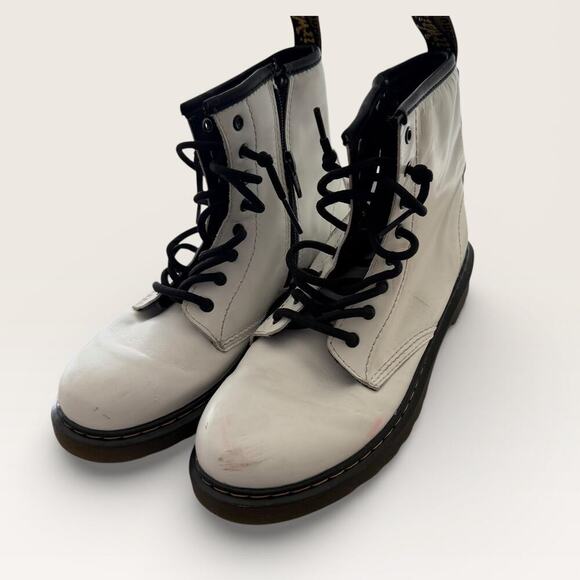 Dr. Martens Other - Dr Martens Doc White Lace Up Boot Style Side Zip Youth Sz 4 Bouncing Sole 1460J